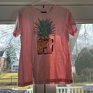 MTV t-shirt